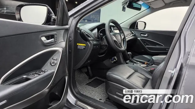 Hyundai Santa Fe 2013 thumb 9