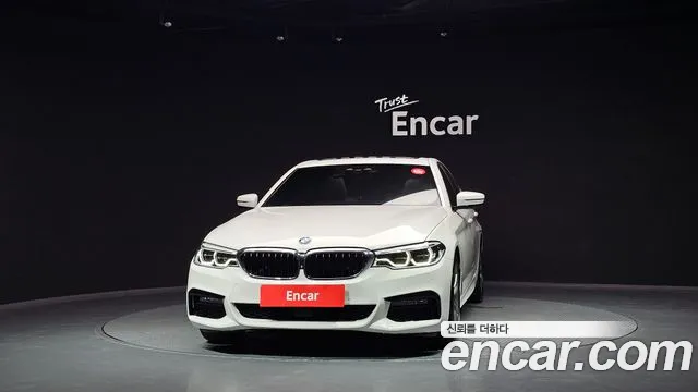 BMW 5 серии 2019 thumb 3