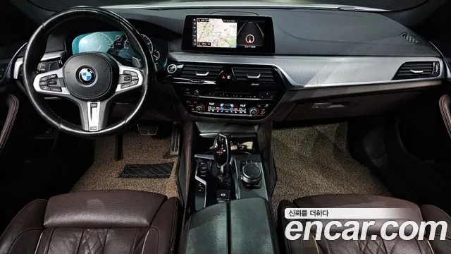 BMW 5 серии 2019 thumb 7