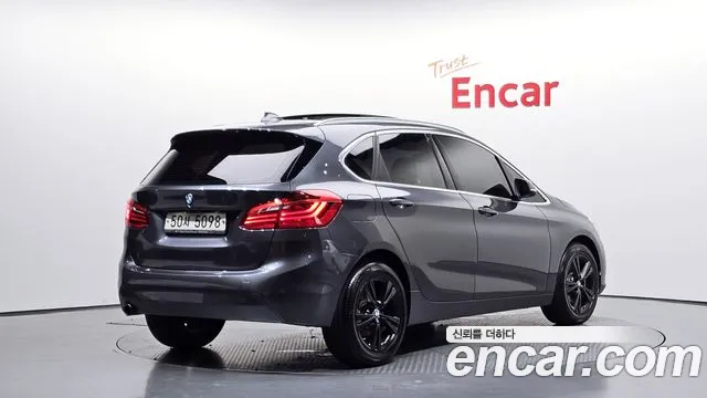 BMW 2 серии 2018 thumb 2