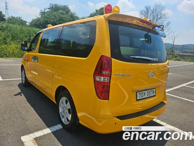 Hyundai Starex 2018 thumb 5