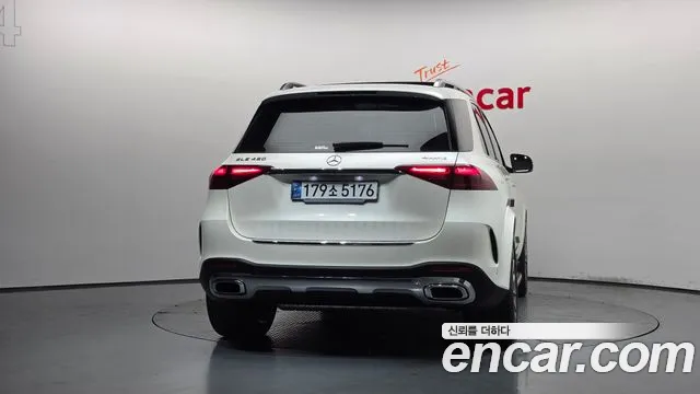 Mercedes-Benz GLE 2024 thumb 4