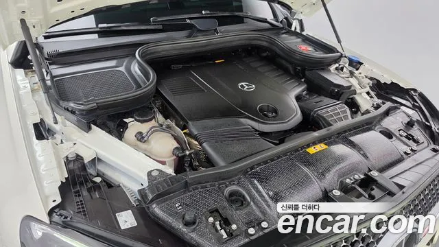 Mercedes-Benz GLE 2024 thumb 6