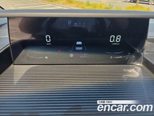 Hyundai Staria 2022 thumb 8