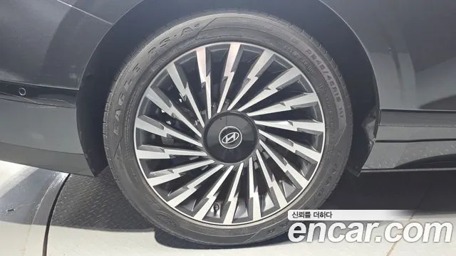 Hyundai Grandeur 2023 thumb 5