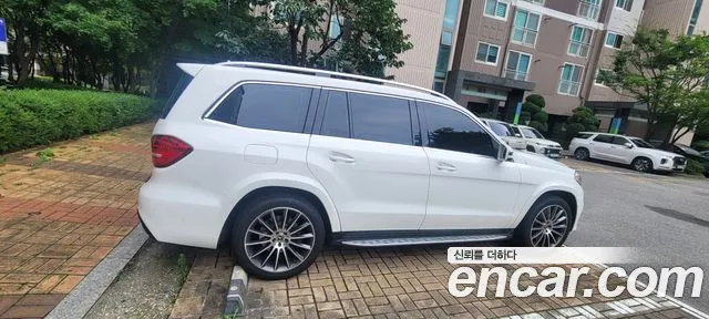 Mercedes-Benz GLS 2019 thumb 2
