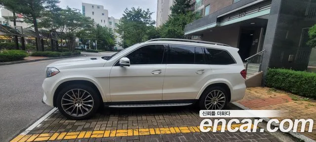 Mercedes-Benz GLS 2019 thumb 5