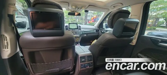 Mercedes-Benz GLS 2019 thumb 7
