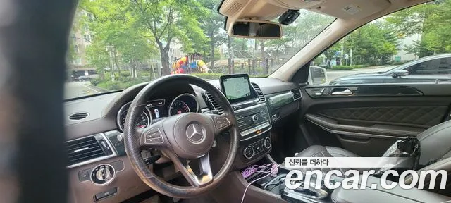 Mercedes-Benz GLS 2019 thumb 9