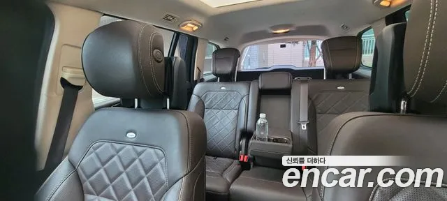 Mercedes-Benz GLS 2019 thumb 10