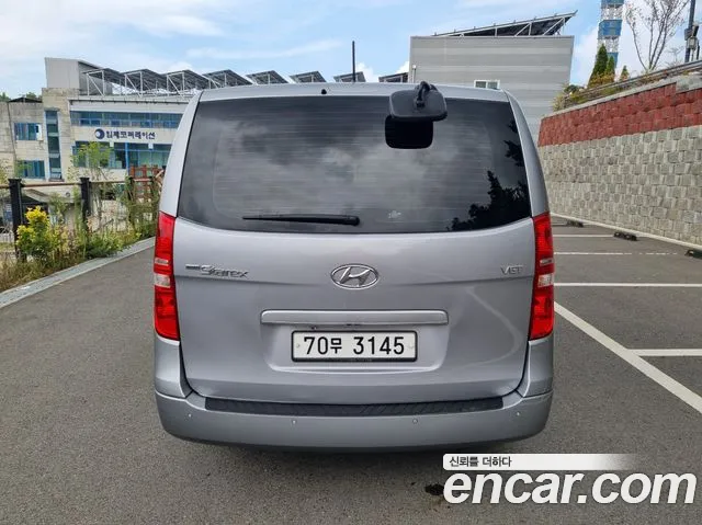 Hyundai Starex 2016 thumb 4