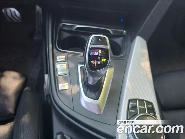 BMW 3 серии 2017 thumb 9