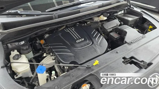 Kia Carnival 2017 thumb 6