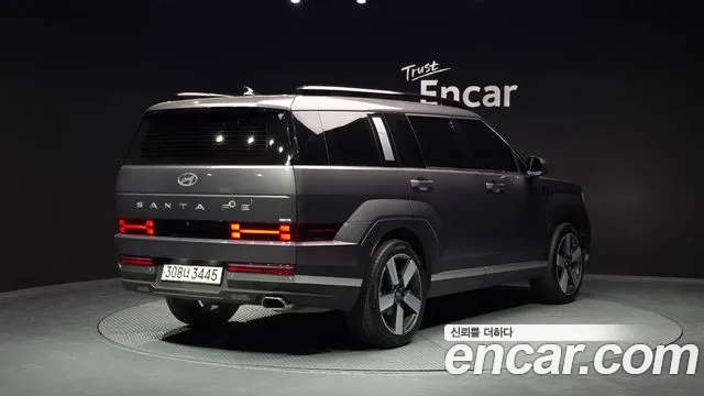 Hyundai Santa Fe 2024 thumb 2