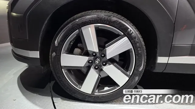 Hyundai Santa Fe 2024 thumb 5
