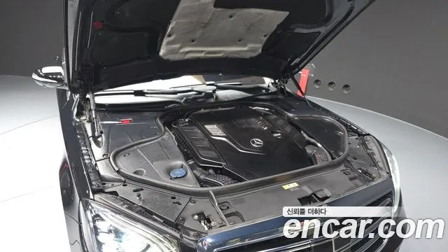 Mercedes-Benz S-Класс 2017 thumb 6