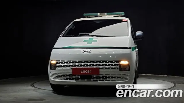 Hyundai Staria 2022 thumb 3