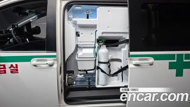 Hyundai Staria 2022 thumb 12