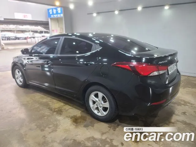 Hyundai Avante 2015 thumb 4