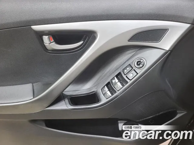 Hyundai Avante 2015 thumb 10