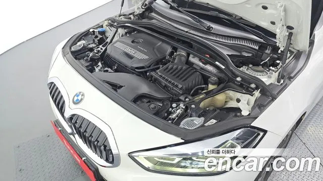 BMW 1 серии 2022 thumb 6