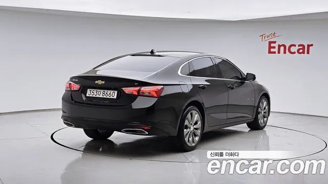 Chevrolet Malibu 2022 thumb 2
