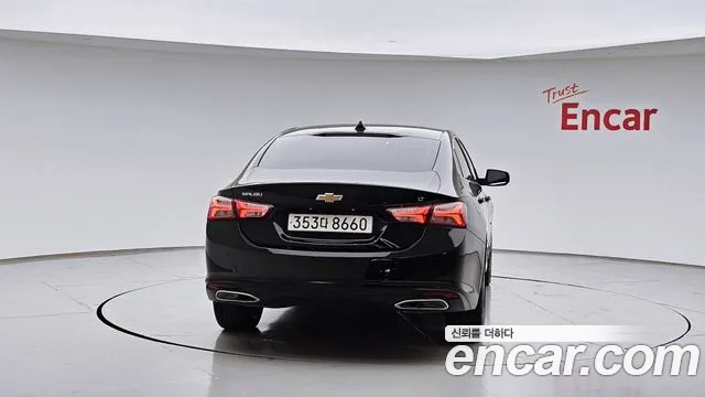 Chevrolet Malibu 2022 thumb 4