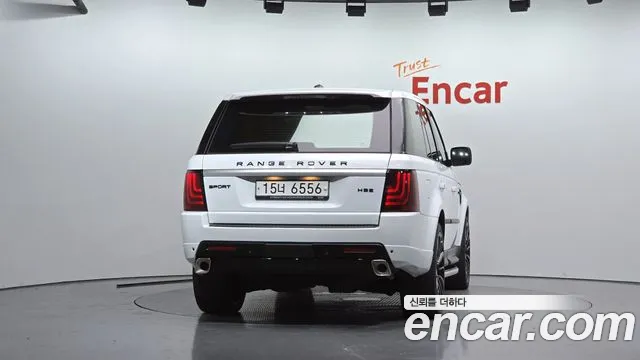 Land Rover Range Rover Sport 2012 thumb 4