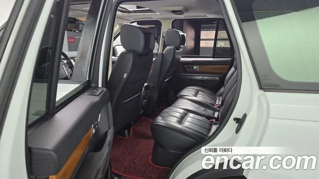 Land Rover Range Rover Sport 2012 thumb 11