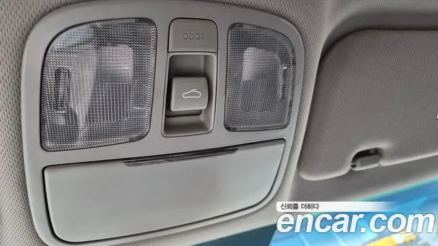 Hyundai Genesis 2010 thumb 8