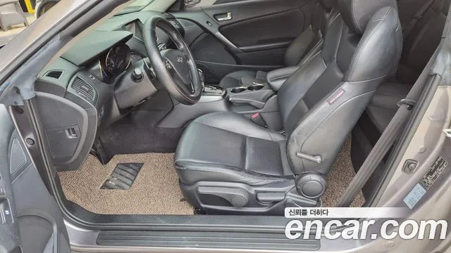Hyundai Genesis 2010 thumb 10