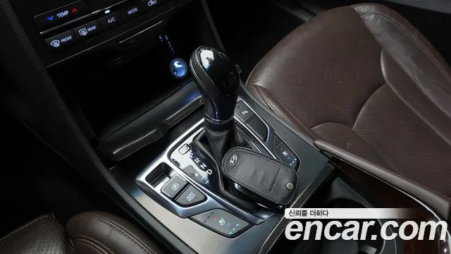 Hyundai Grandeur 2015 thumb 9
