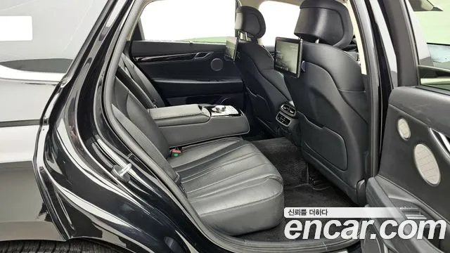 Genesis G80 2023 thumb 11