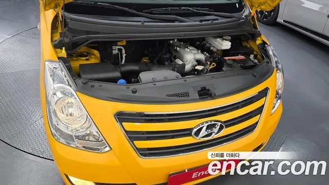 Hyundai Starex 2018 thumb 6