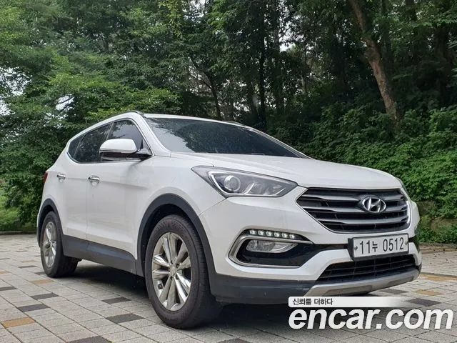 Hyundai Santa Fe 2016 thumb 4