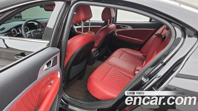 Genesis G70 2023 thumb 11