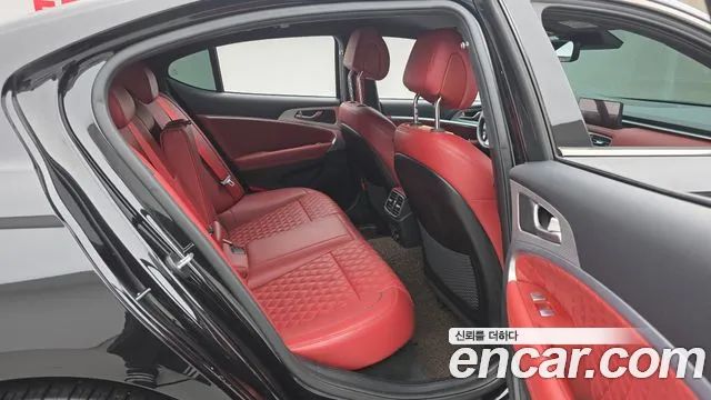 Genesis G70 2023 thumb 12