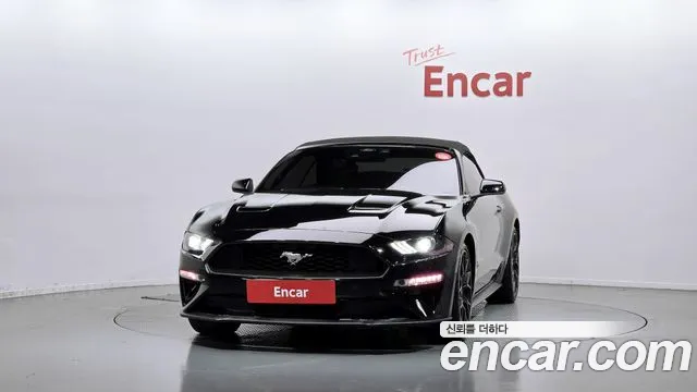 Ford Mustang Mach-E 2021 thumb 3