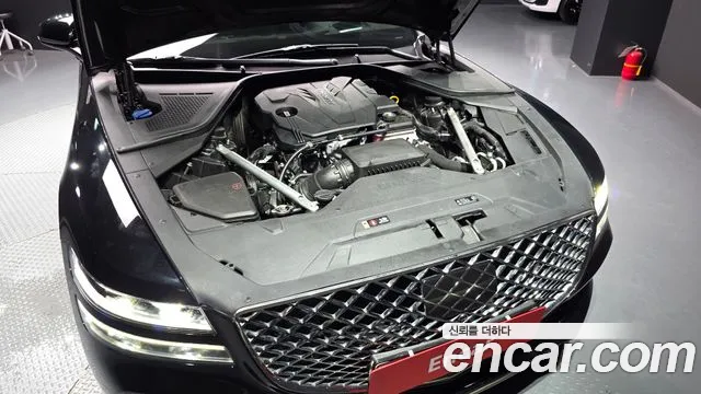 Genesis G80 2023 thumb 6