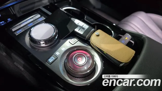Genesis G80 2023 thumb 9