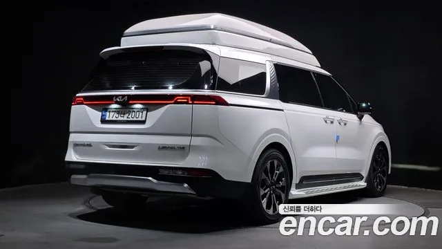 Kia Carnival 2021 thumb 2