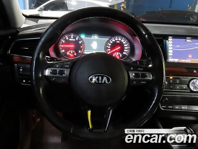 Kia K7 2017 thumb 10
