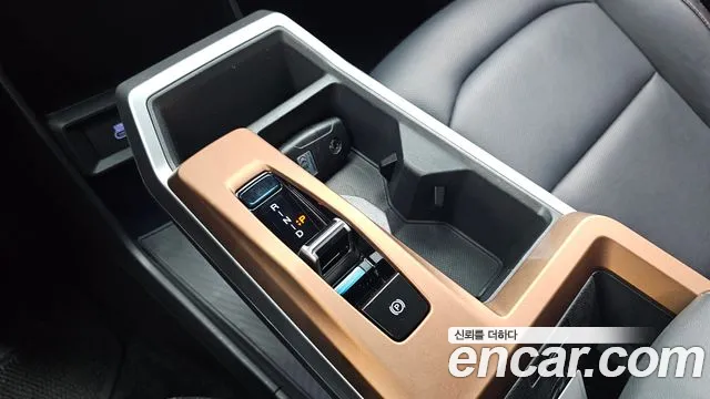KG_Mobility_Ssangyong Torres 2023 thumb 8