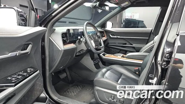 KG_Mobility_Ssangyong Torres 2023 thumb 9