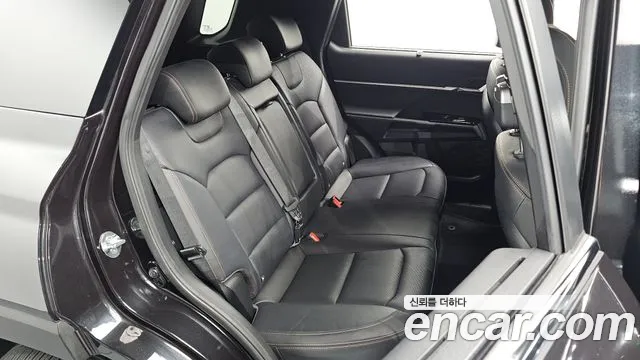 KG_Mobility_Ssangyong Torres 2023 thumb 10