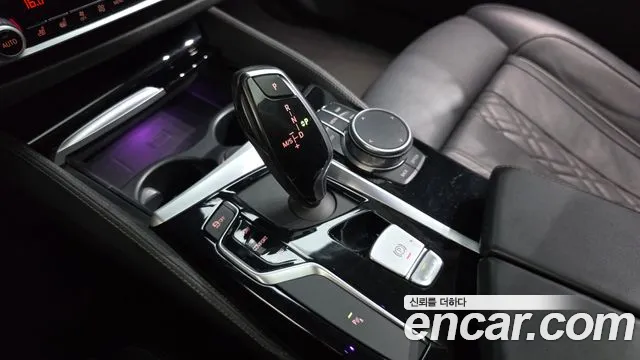 BMW 5 серии 2020 thumb 9