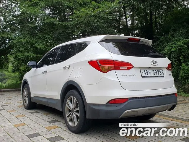 Hyundai Santa Fe 2014 thumb 2