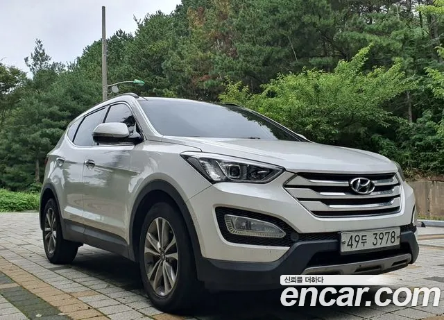 Hyundai Santa Fe 2014 thumb 4