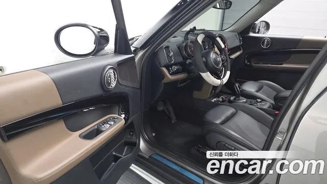 Mini Countryman 2020 thumb 9