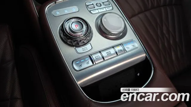 Genesis G90 2022 thumb 9